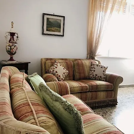 Apartment Casa Zi' Peppe Capranica